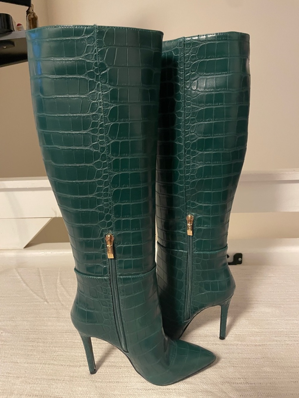 Guess Green Croc Embossed Over The Knee Stiletto Boots Women’s Size 5